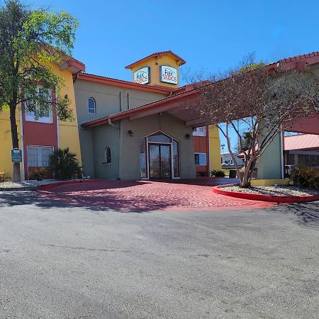 Flex Studios San Antonio Bagian luar foto
